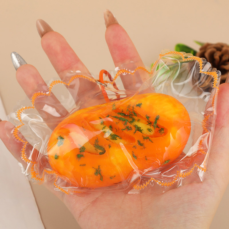 公仔挂件实物图