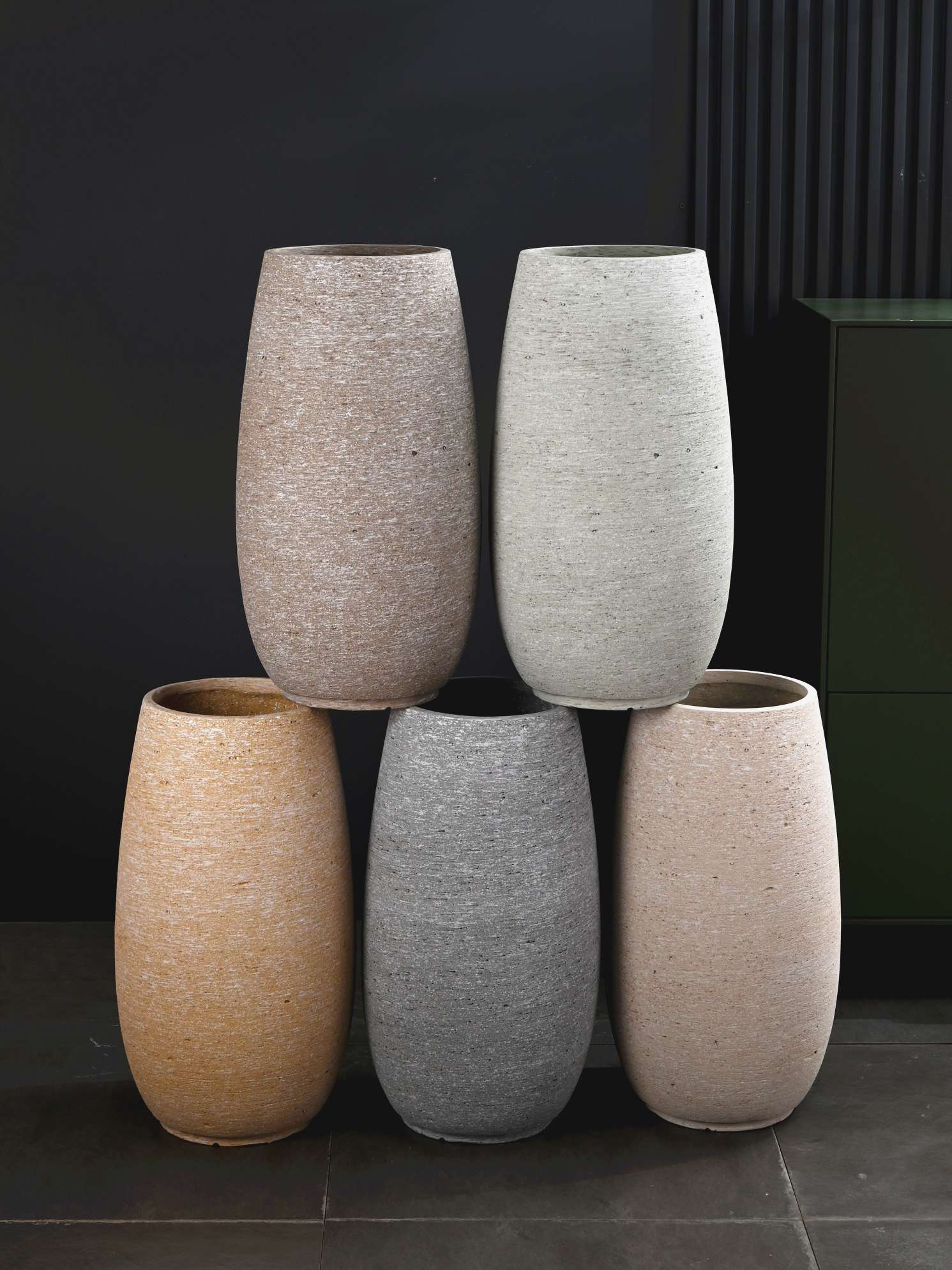 Pet garden flowerpots, plastic ceramic vases, containers, a variety of flowerpots, g washbasins, home decoration Item Picture
