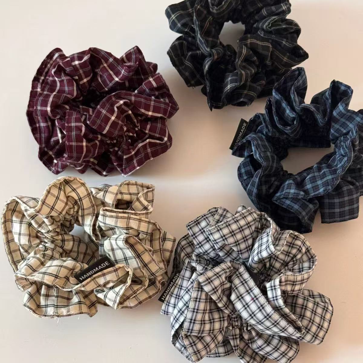 French retro checkered waist hair band, double-layer large intestine hair band, elegant ponytail hair tie details Picture