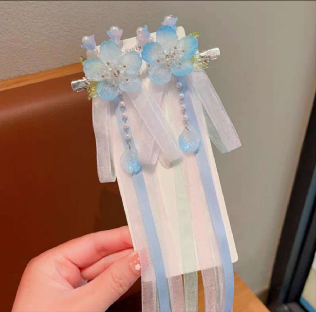 2025 New ancient-style headwear, children's super fairy tassel hair clip, girls' Hanfu bow ribbon, hair-safe headwear