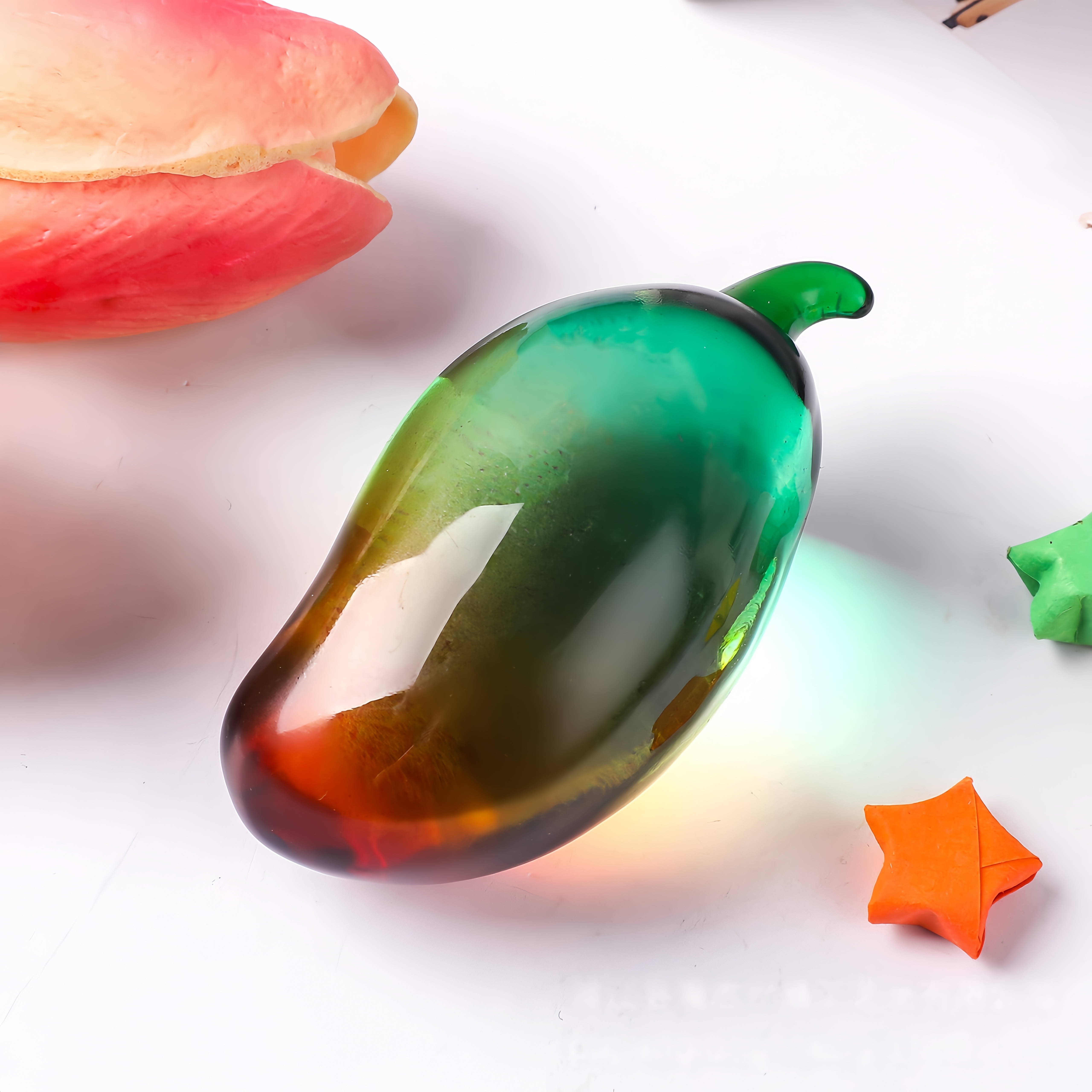 水晶/紫水晶摆件/水晶发财树/方块珠/迪拜香精瓶子白底实物图