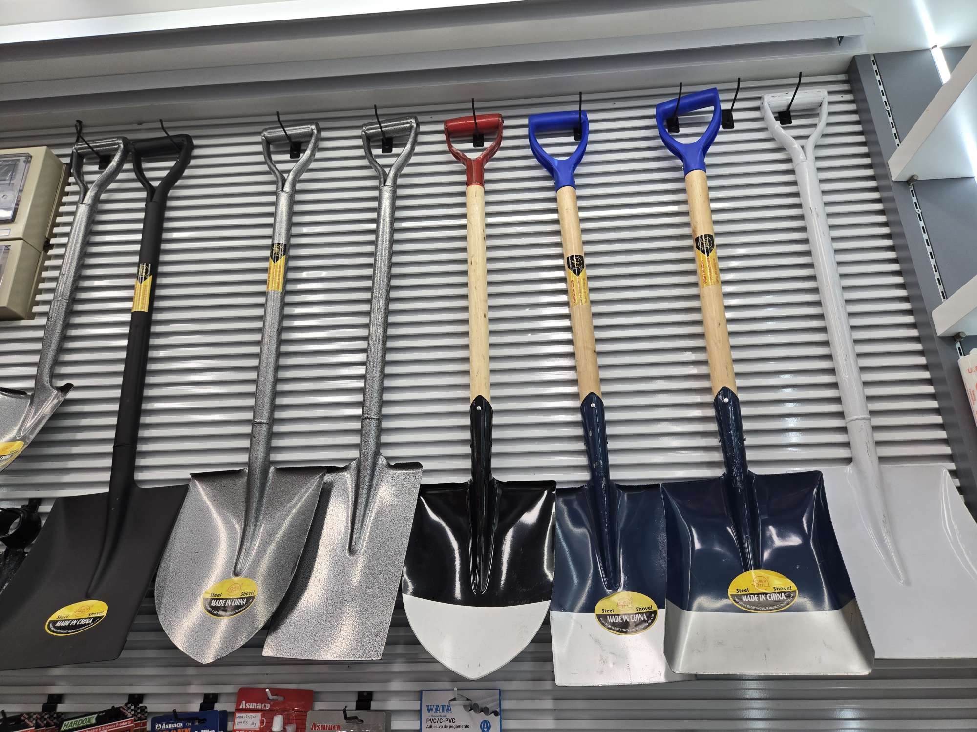 工厂直销铁锹 木柄铁楸 铁柄铁锹 铁锹 工兵铲 非洲铁锹农具铁锹详情图2