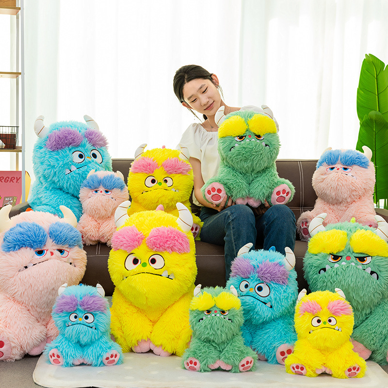 Wholesale of new ugly and cute long-haired monster plush toys, adorable monster dolls, throw pillows, and popular birthday gifts Application Scenario