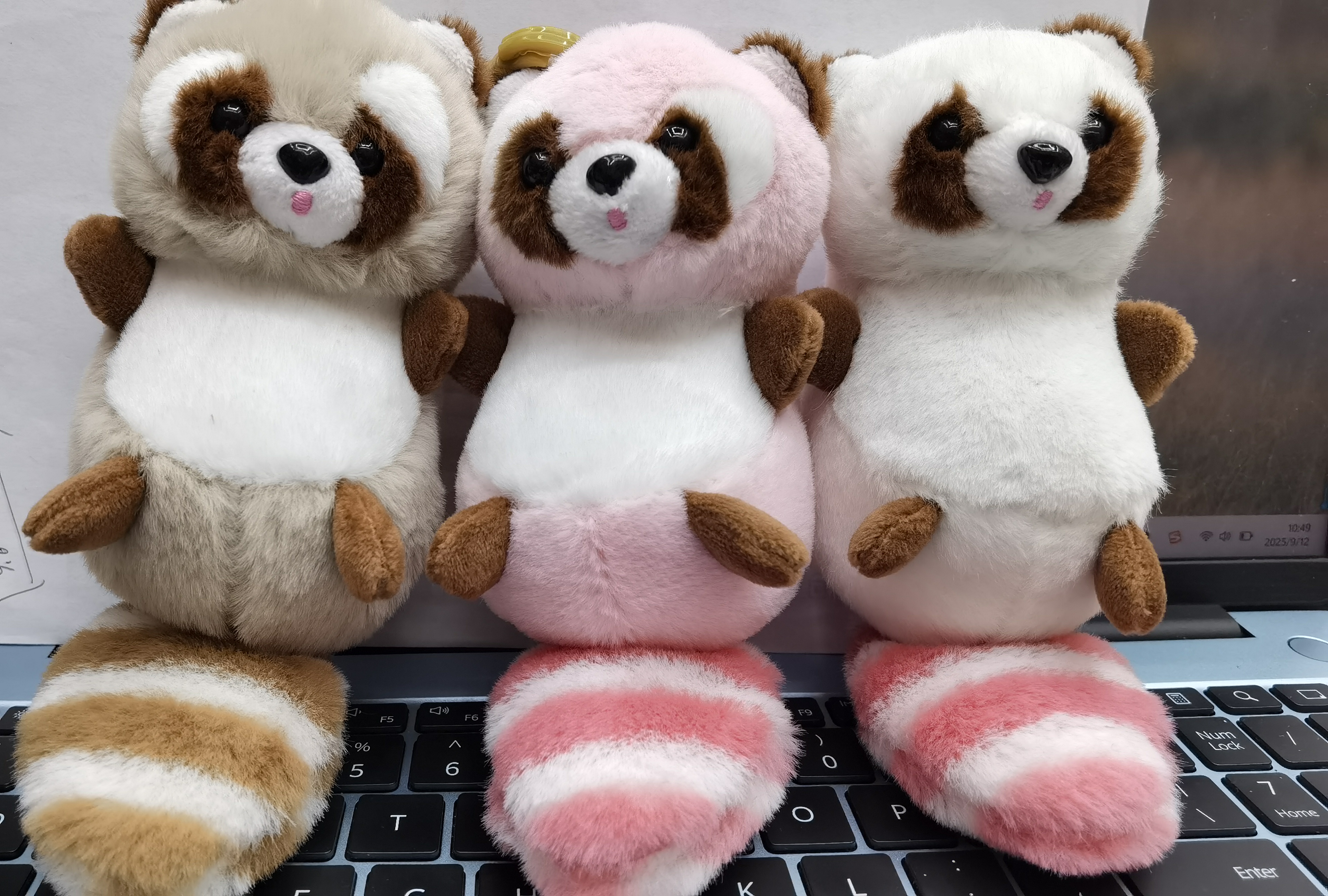 毛绒玩具 玩偶娃娃挂件    软体儿童玩具  高品质毛绒钥匙扣  温馨陪伴儿童的好伙伴  动物系列 小浣熊