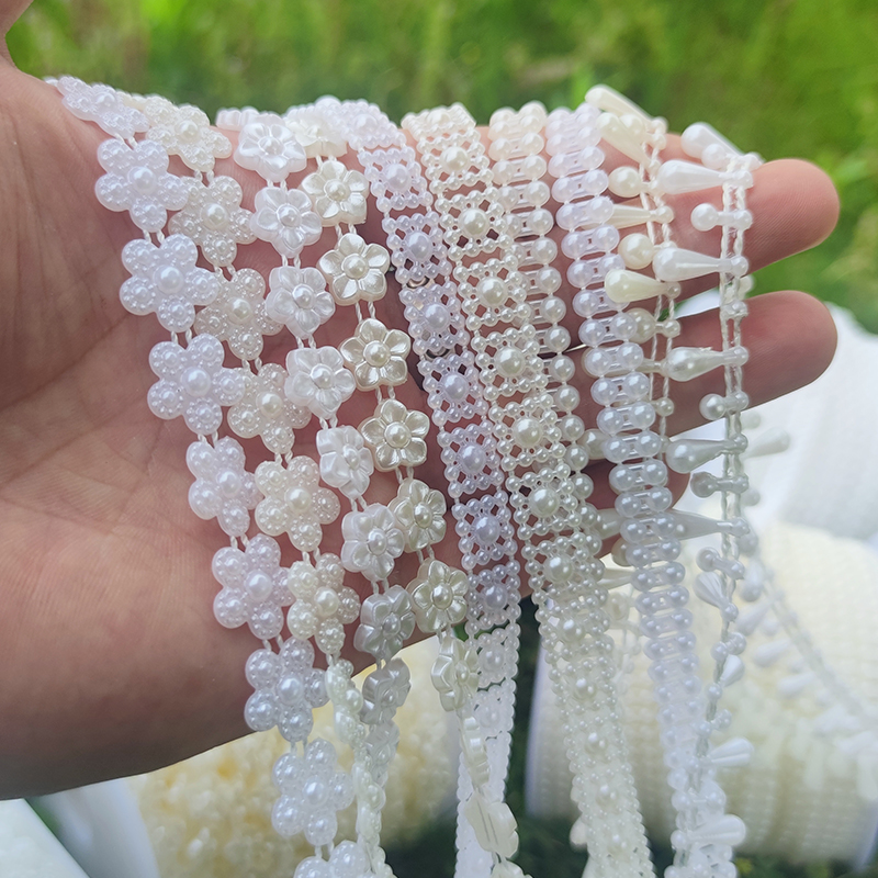 Double-row flower chain beads can be cut for festival clothing, wedding dresses, bouquets, bags, decorations, hair accessories, clothing, hats, accessories, chain beads and other accessories, about 15 meters in length details Picture
