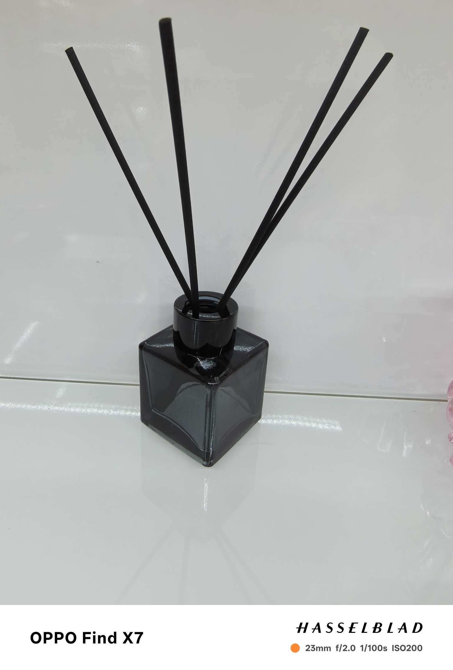 Aromatherapy small bottles, glass bottles, daily necessities, daily sundries, glassware detail image 2