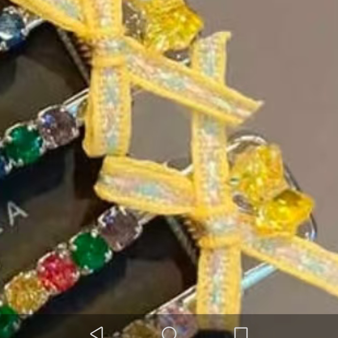 蝴蝶结 thumbnail