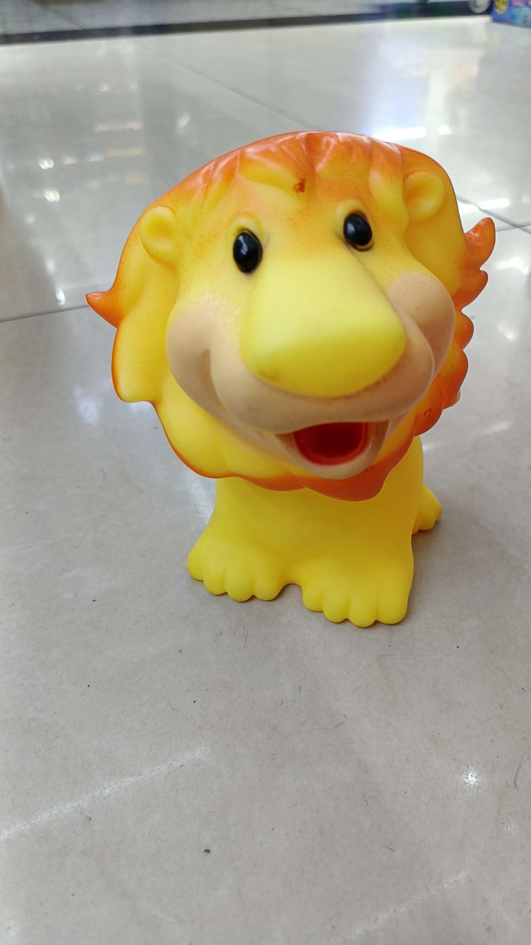 搪胶发声玩具狮子