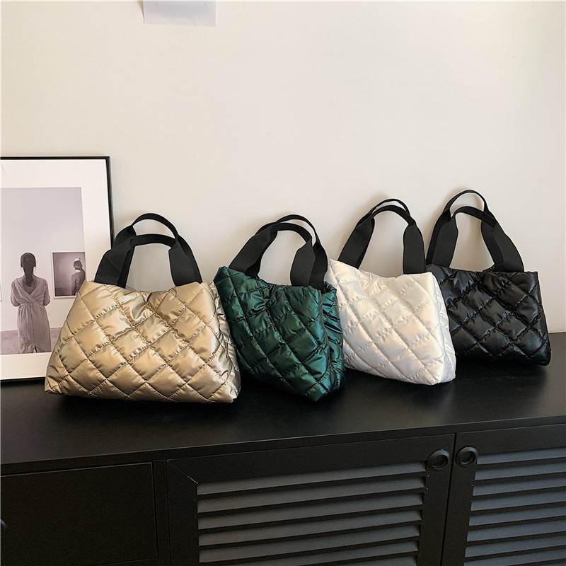 Space Cotton Jacket Bag 2025 Spring New Style Bag, women's fashion diamond-patterned embroidered thread women's single-shoulder armpit bag handbag full figure