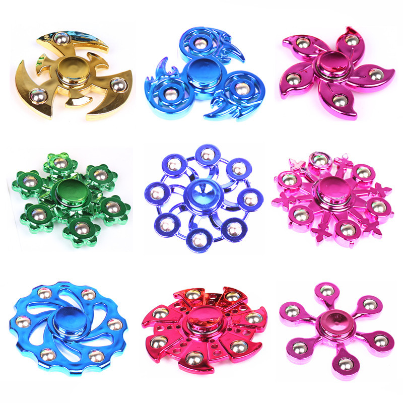 The factory produces handheld rotating steel ball finger gyroscopes, adult practice plastic finger gyroscopes and cross-border metal toys Item Picture
