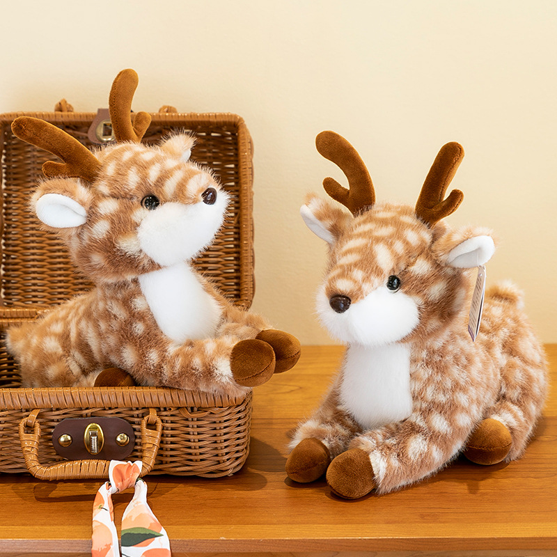 Wholesale of cartoon Christmas series plush figurines from the factory, festive decorations, Christmas sika deer figurines, cross-border new products full figure