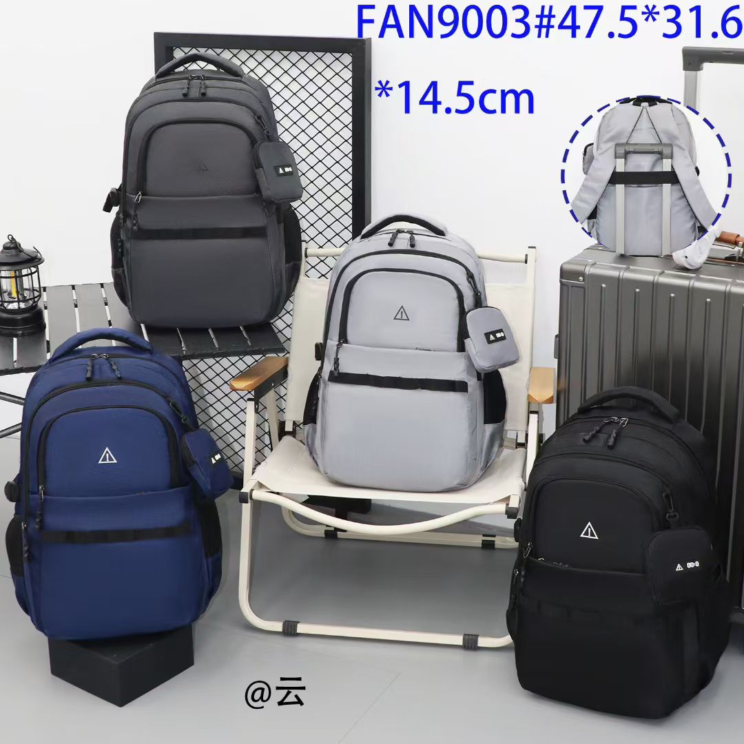 Fresh and light backpack, senior grade schoolbag, casual backpack, large-capacity student bag, waterproof lightweight computer bag backpack Application Scenario