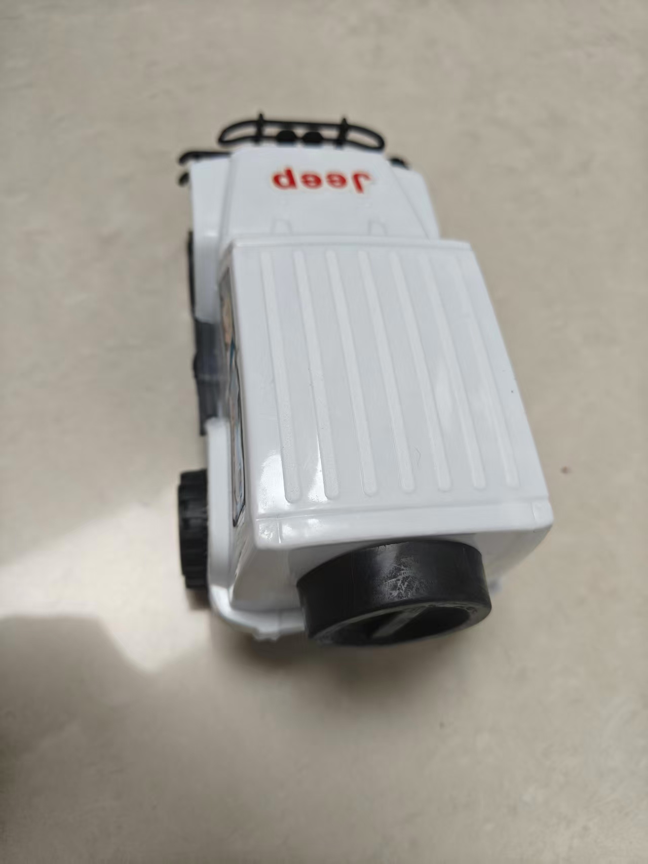 潮玩儿童益智玩具.新款车玩具热销玩具儿童玩具儿童塑料玩具警车咖宝车神吉普车白底实物图