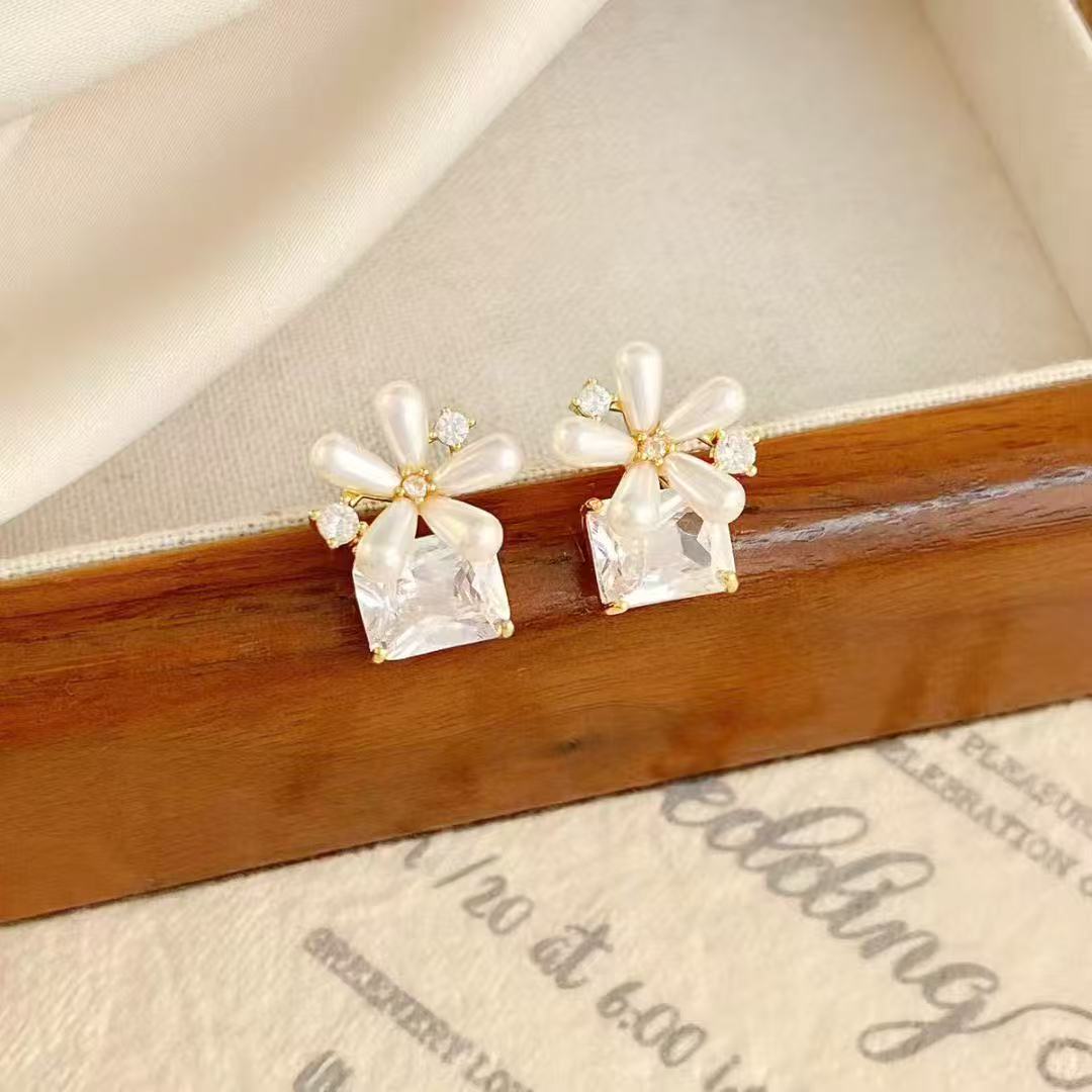 耳钉/饰品爪锆底空托/饰品/蚊香盘耳夹/中国风饰品细节图