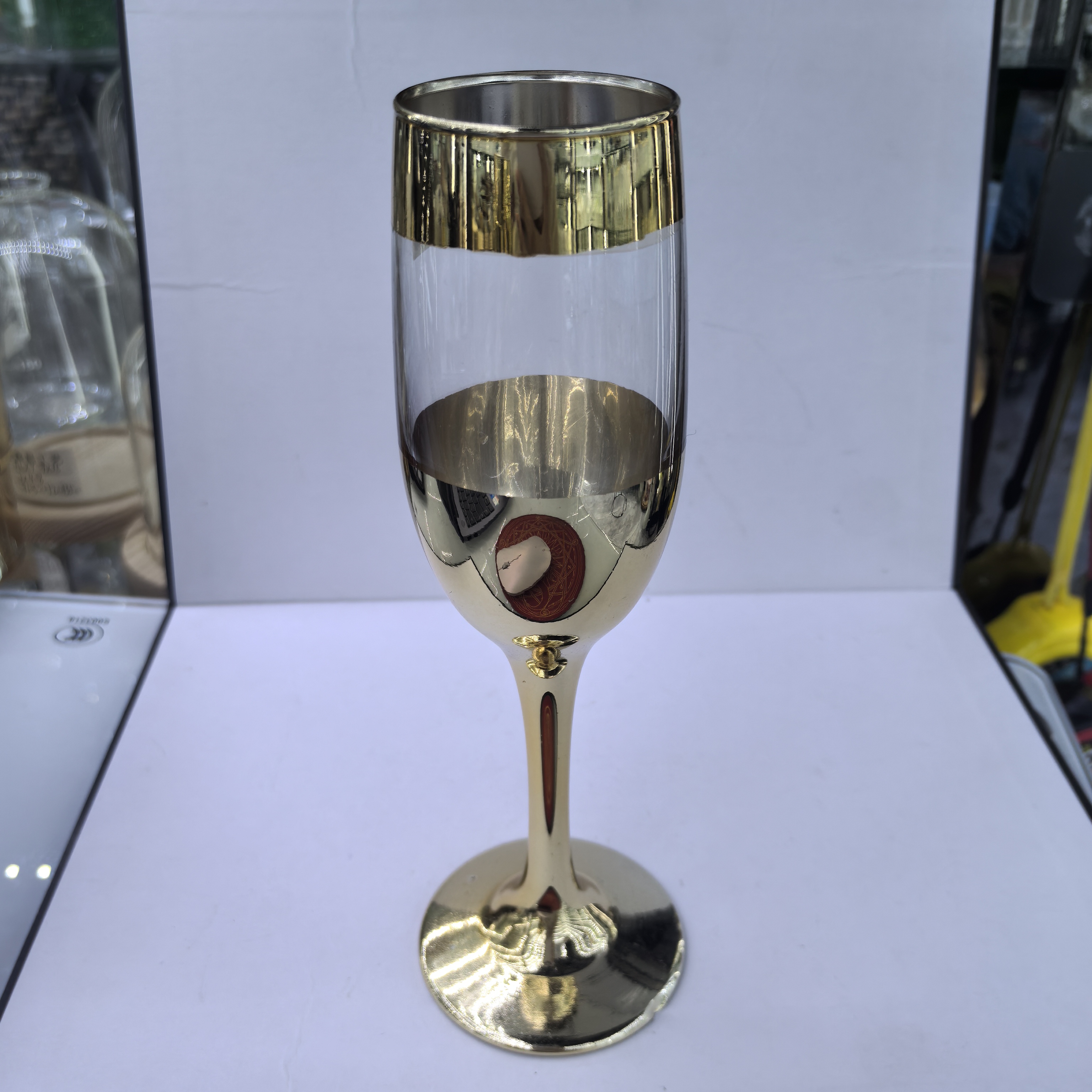 New color highball glasses, red wine glasses, champagne glasses, transparent crystal glass, high-end wholesale, Europe and America Application Scenario