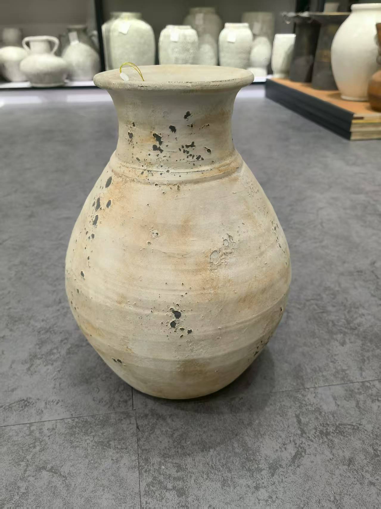 陶瓷工艺品红陶瓷马陶瓷花瓶摆件家居装饰陶瓷花艺术品工艺品收藏
