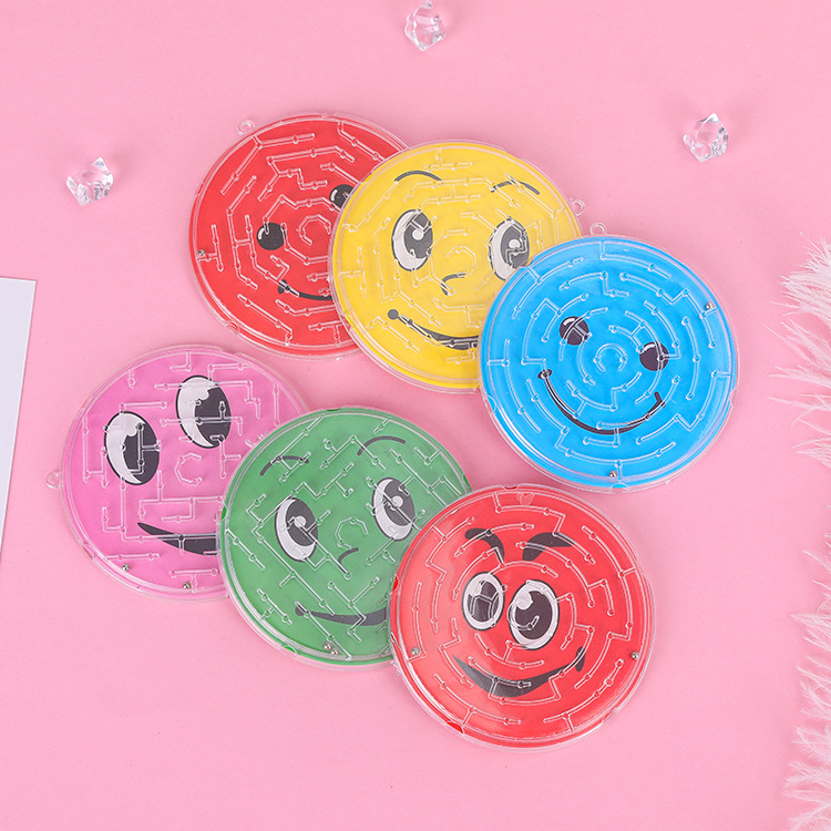 Creative children's steel ball expression maze educational toys, ball track student prizes wholesale night market street stall supplies Application Scenario