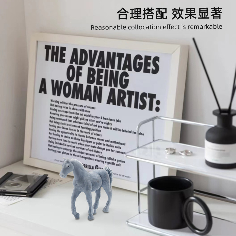 New creative, compact and portable simulation model toys for children: Wholesale of six small horse model toy sets Application Scenario