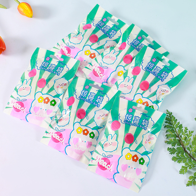 Back-to-school gift blind bags, school supplies and stationery, kindergarten gifts, small gifts, surprise bags for all the primary school students in the class Application Scenario