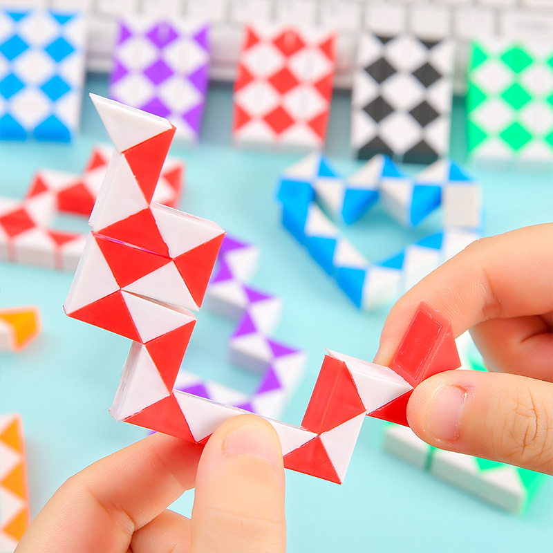 Children's intelligence toy 24-segment Magic Ruler Folding Puzzle small size 24-segment Magic Ruler children's gift Application Scenario