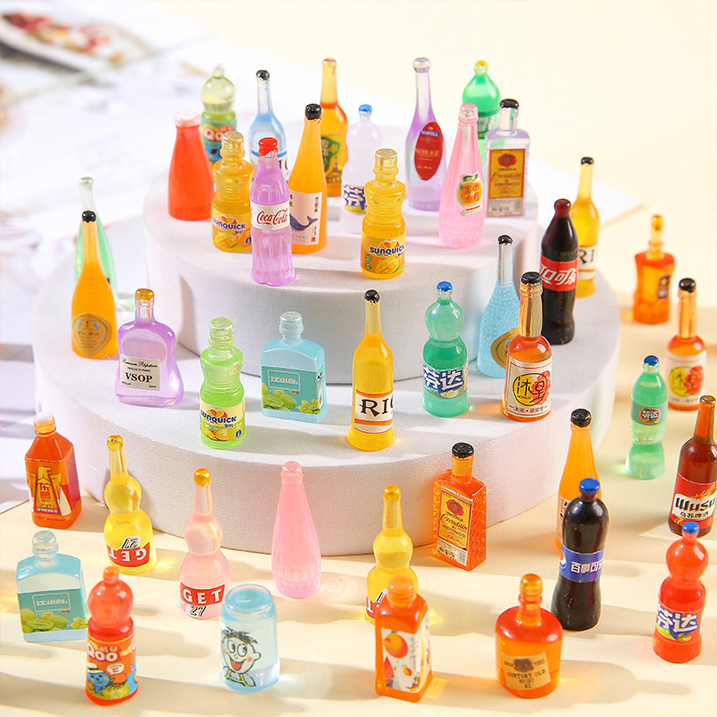 diy resin accessories, mixed style wholesale, miniature food toys, cartoon handcrafted materials, cream glue accessories and small ornaments Application Scenario