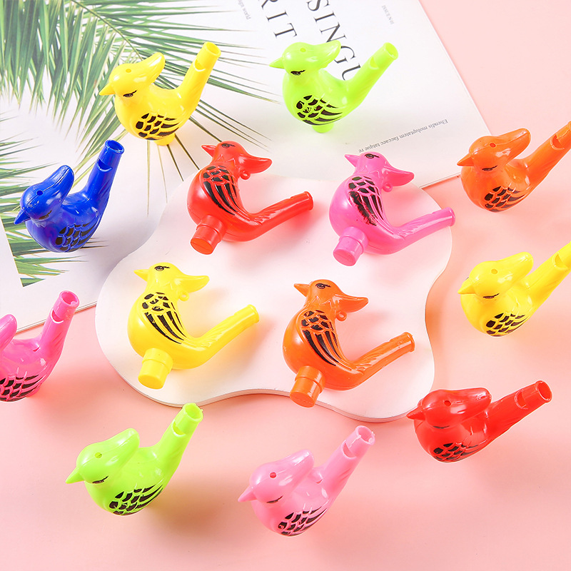 Children's whistling toys, waterbird whistles. When water is added to the whistle, it can produce the sound of birds singing. Musical instrument toys Specification drawing
