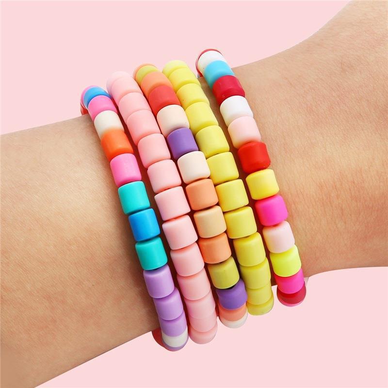6MM colored soft clay loose beads cylindrical necklaces, bracelets, string beads, bucket beads, DIY jewelry accessories, spacer beads wholesale Application Scenario