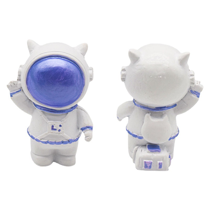 Wholesale of creative, new and fun educational and educational toys for space astronaut figurines and models in boxes Item Picture