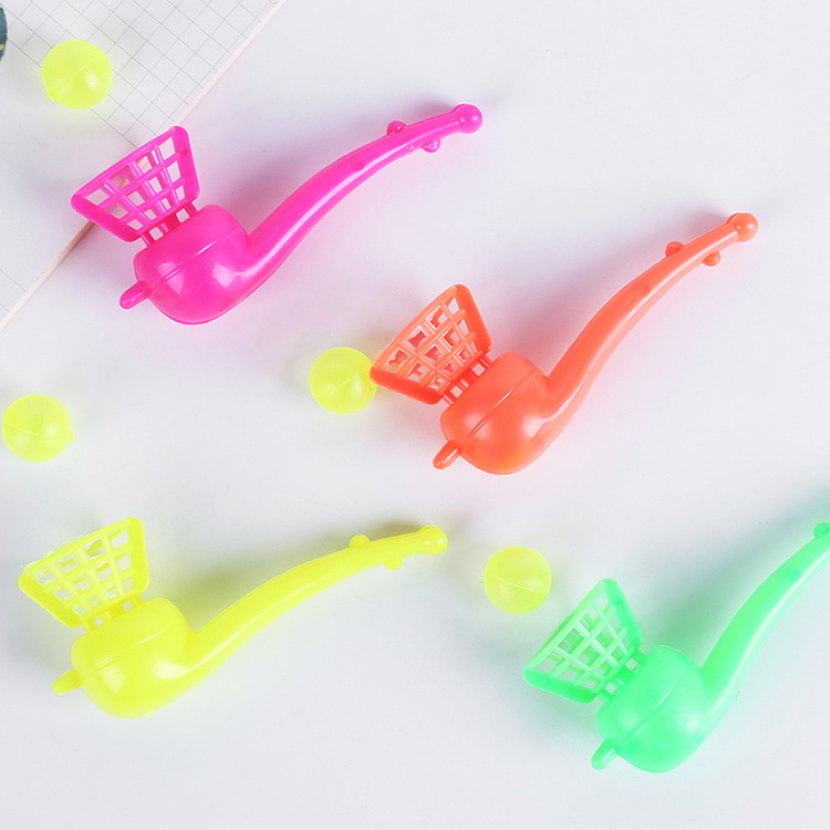 Nostalgic toy floating pipe blowers, plastic floating pipe blowers, pipe blowers, toy floating ball blowers full figure