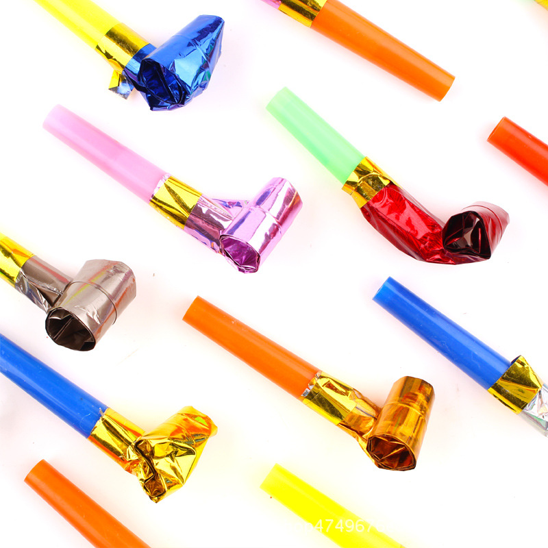 Long nose children's whistle cheering props for a party/birthday party, blowing dragon whistle Item Picture