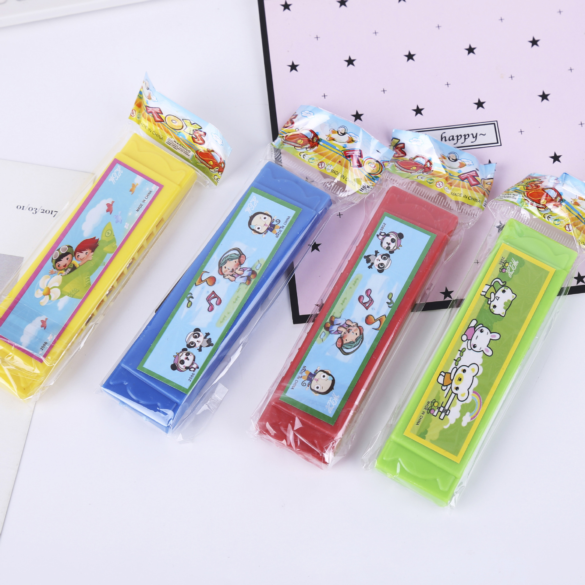 Kindergarten children's toys, ten-hole harmonica, primary school students' first learning of wind instruments, music mini harmonica gifts Application Scenario