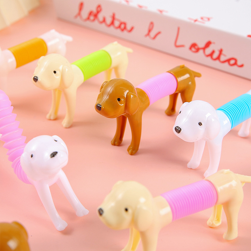 Stress-relieving stretchable dog, versatile stretchable puppy, Dachshund, stress-relieving toy, stretchable dog, small gift for kindergarten Application Scenario