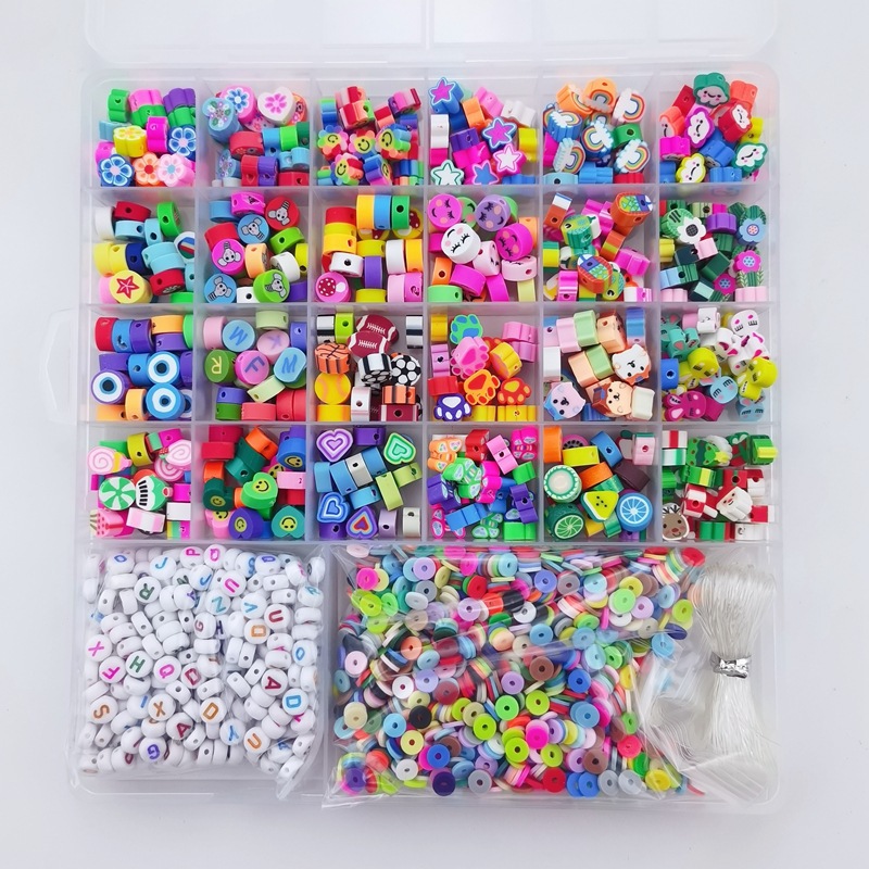 Amazon Cross-border 2,300 pieces of clay beads, soft clay shard, soft clay beads, animal smiley face cover, decorative bracelet DIY set Item Picture