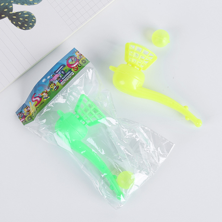 Nostalgic toy floating pipe blowers, plastic floating pipe blowers, pipe blowers, toy floating ball blowers Application Scenario