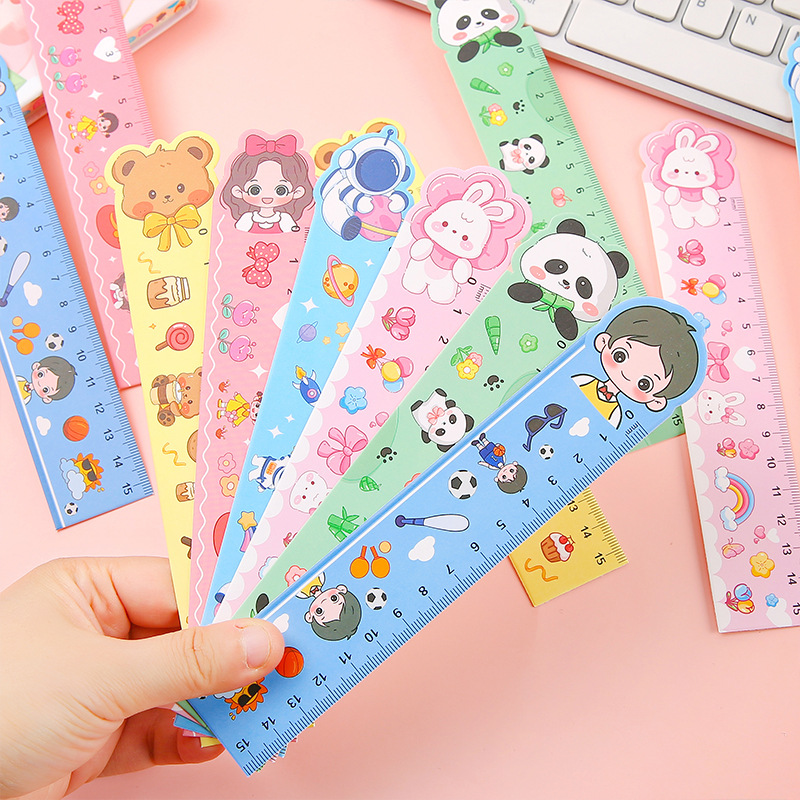Cartoon animal paper rulers, bookmarks, graduation gifts, cultural and creative products, rulers, bookmarks, cards, small gifts wholesale Application Scenario