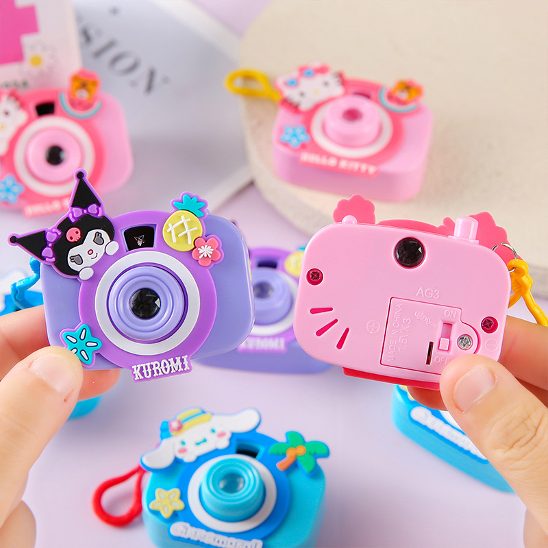 Mini projection camera, slide cartoon shape mini projector, classic childhood fun, street stall toy wholesale full figure