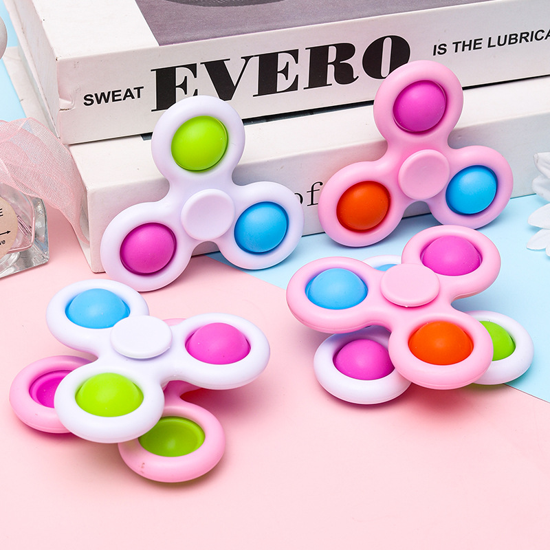 Finger Bubble Fun fidget Spinner Pressure Plate two-in-one pendant, stress-relieving hand feel pressing educational toy gift Specification drawing