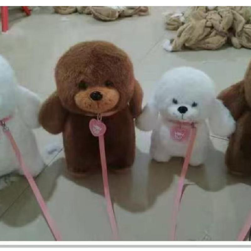 The plush toys, figurines and dolls of Pinyou are so cute that children all love teddy