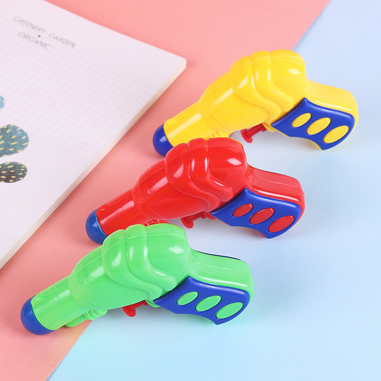 Toy water guns, running man water guns, toy backpacks, children's water guns, toy beach water play, air pressure water guns, toy street stalls details Picture