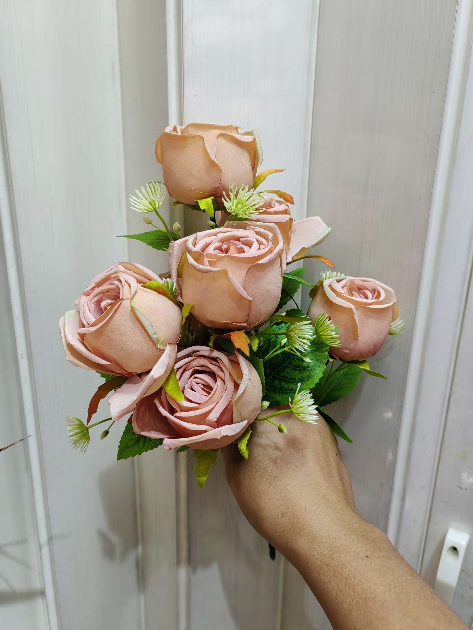 الورود ذات الحواف تشبه الورود Specification image