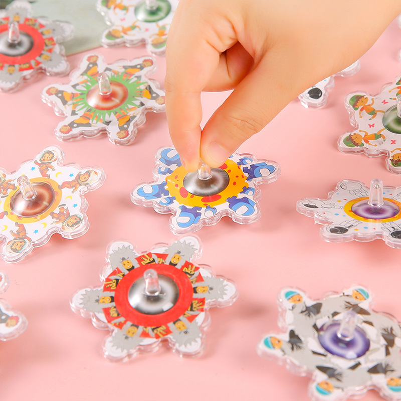 Wholesale of transparent space spinning small gyroscope, plastic lace, colorful spinning student kindergarten small gifts and toys Application Scenario