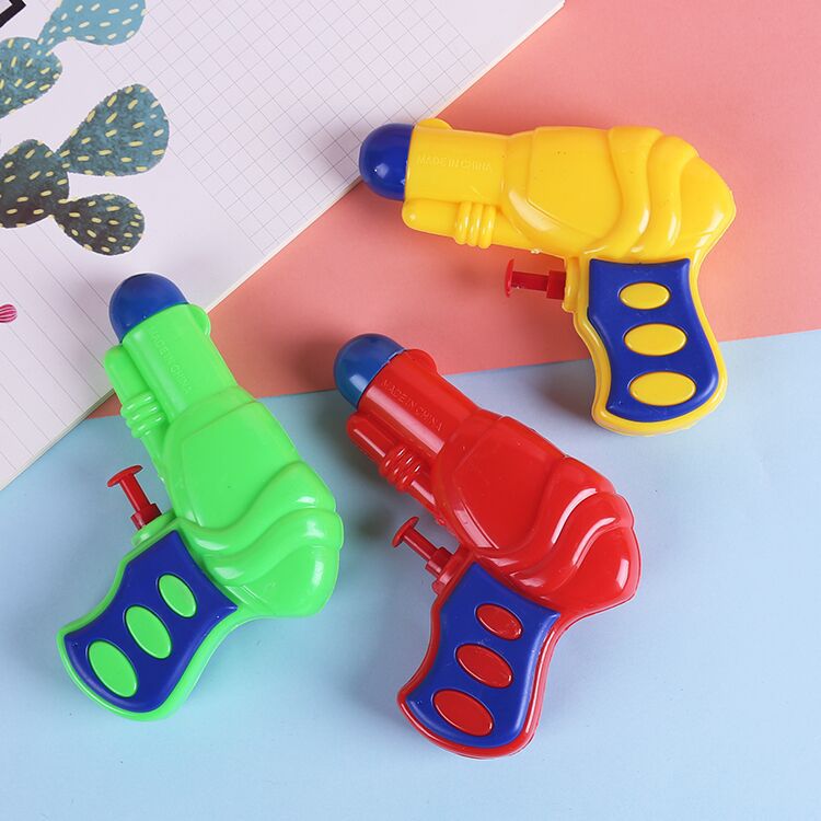 Toy water guns, running man water guns, toy backpacks, children's water guns, toy beach water play, air pressure water guns, toy street stalls full figure