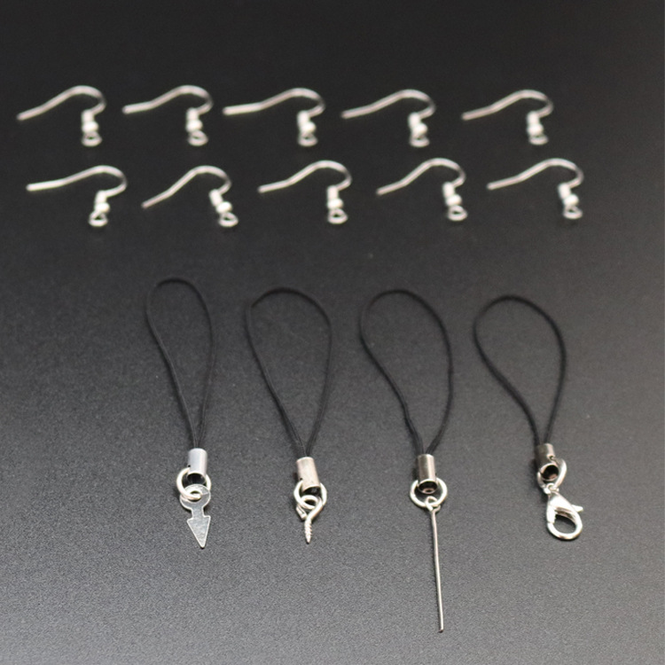 Liyuan soft clay, clay, brooches, tool accessories, colored clay materials, mobile phone lanyards, hair clips and other accessories wholesale Application Scenario