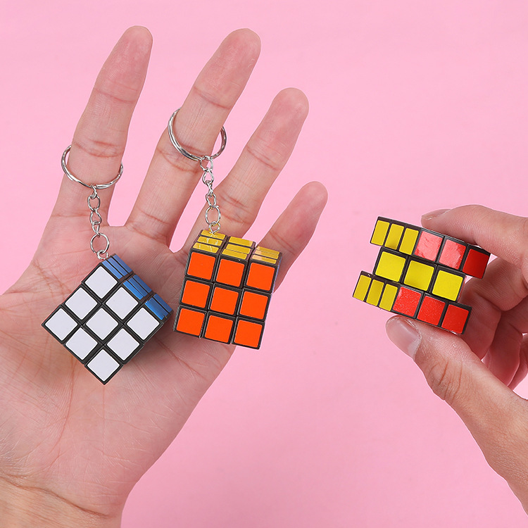 Creative mini Rubik's Cube children's educational toy, beginner's introduction, beginner's 3x3 Rubik's Cube, kindergarten small gift Application Scenario
