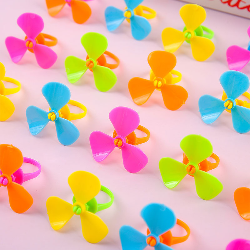 Children's windmill ring, ring treasure, princess, cute girl's jewelry, cartoon plastic small ring, children's toy gift details Picture