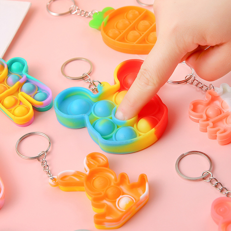 Finger press Bubble Fun stress-relieving play children's toy, small stress-relieving rainbow keychain pendant, kindergarten gift Specification drawing