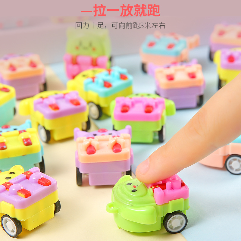 Children's toy cars, backpacks, rebound cars, rebound trolleys, engineering vehicles, plastic wholesale, mini kindergarten gifts full figure