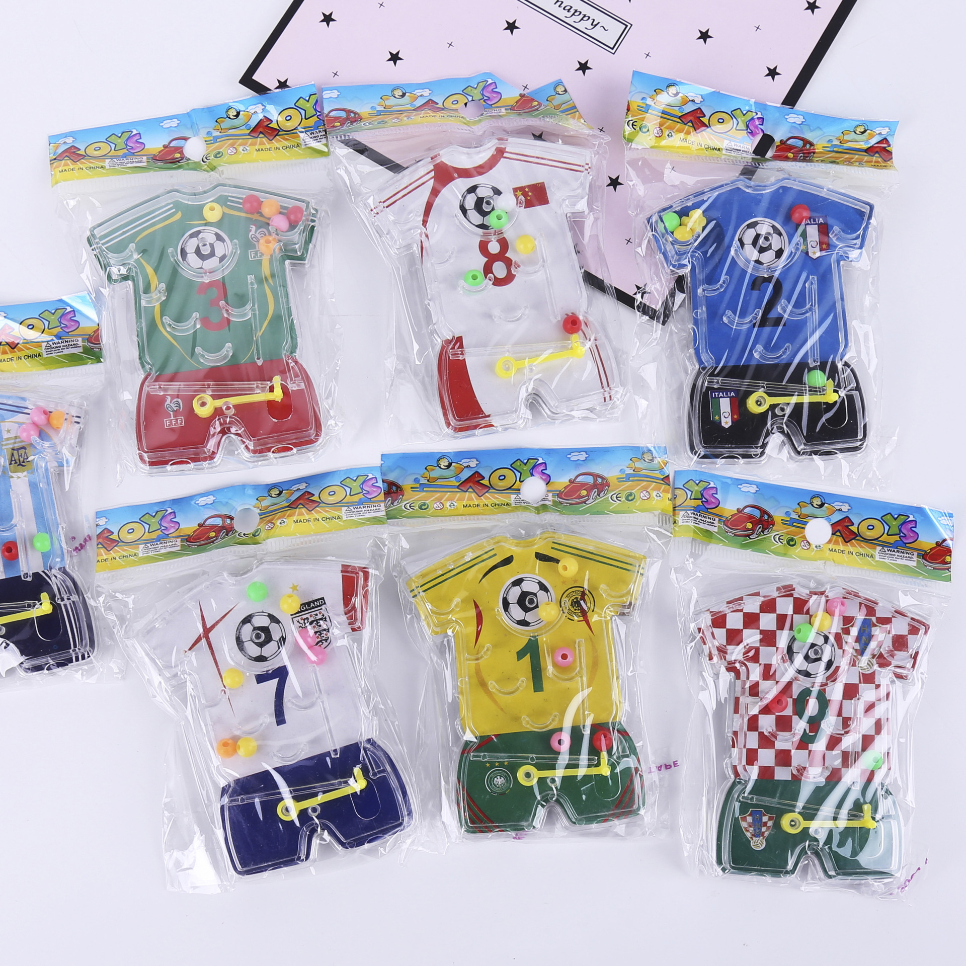 Children's educational marbles, maze, tabletop game, kindergarten toys, track marbles, prizes, street stall trinkets Application Scenario