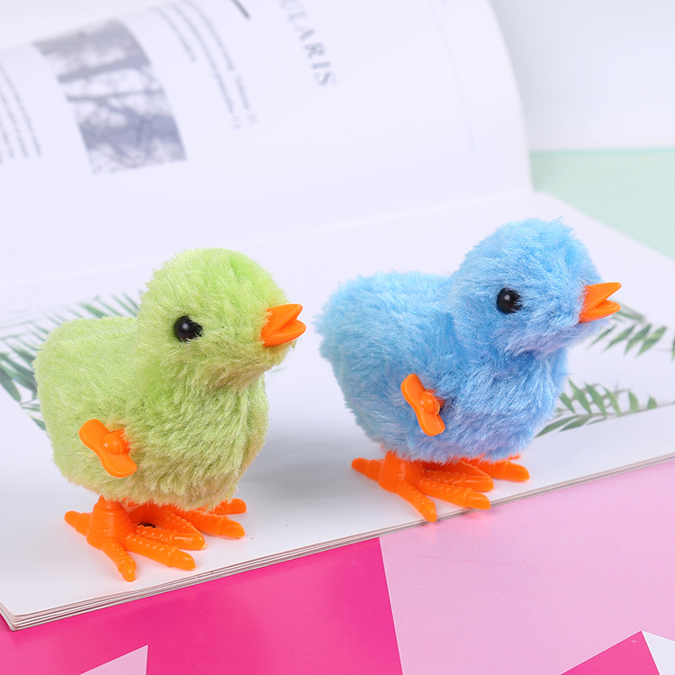 Winding chicken, spring toy, spring chick, plush chick, cute toy, baby and children's plush toy Application Scenario