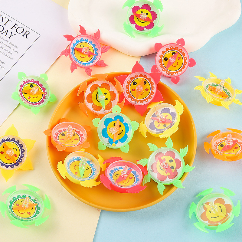 Compass Mini Rotating high-speed gyroscope, creative nostalgic children with transmitter, student gift, small toy Application Scenario
